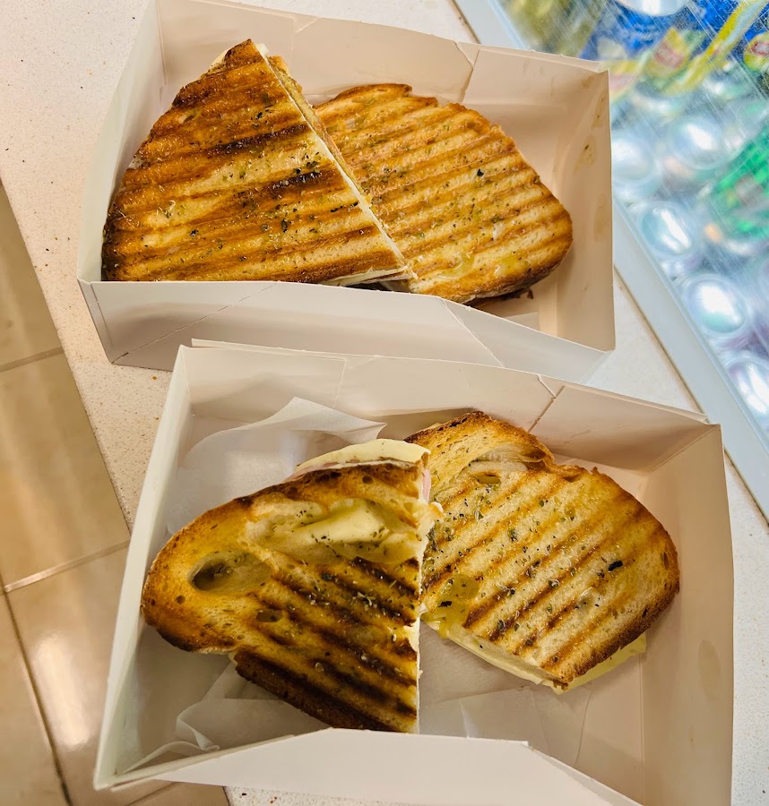 Foto de Roo’s Cafe ( Cafeteira Snack Bar )